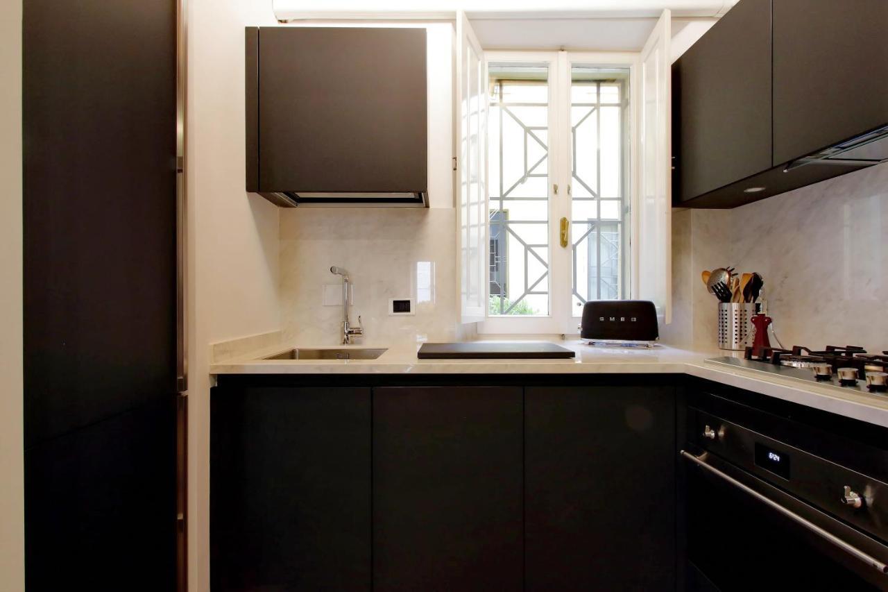 Ych-Farnese Charme Apartment Rome Exterior photo