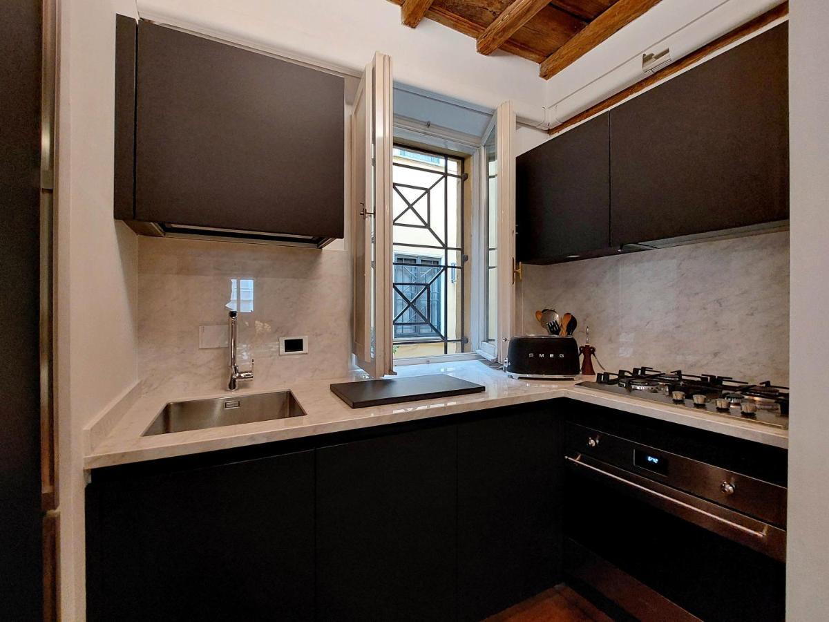 Ych-Farnese Charme Apartment Rome Exterior photo