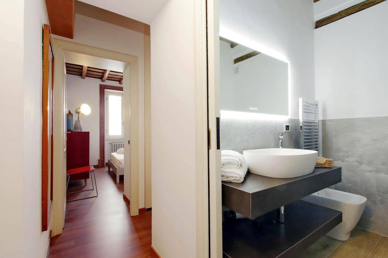 Ych-Farnese Charme Apartment Rome Exterior photo