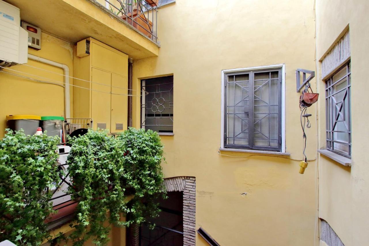 Ych-Farnese Charme Apartment Rome Exterior photo